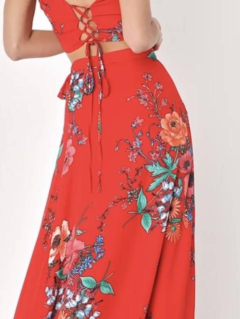Lulus Bloom With A View Red Floral Two Piece Maxi Skirt and Top Set Size Medium